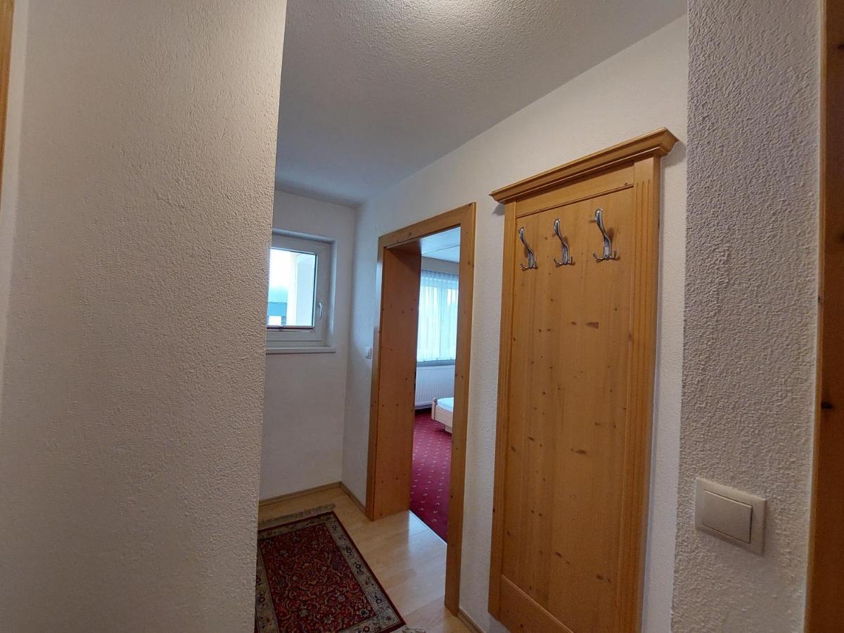 Haus Tanja Apartment Längenfeld Exterior photo